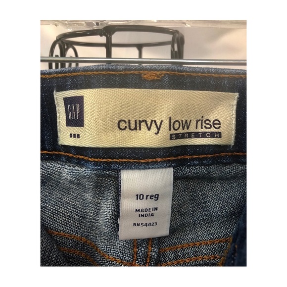 GAP Curvy Low Rise Jeans - Picture 4 of 5